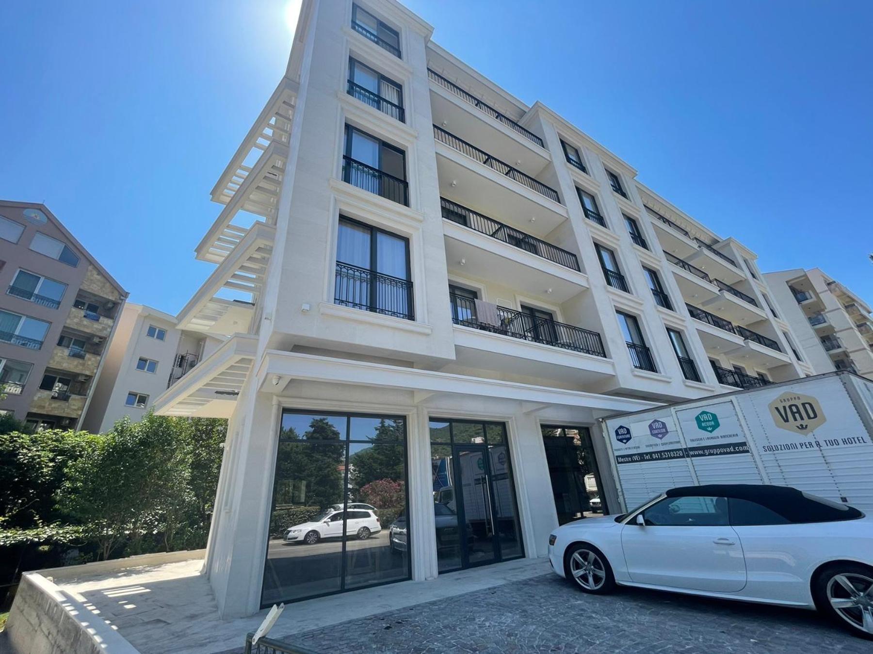 Apartment Visi Budva